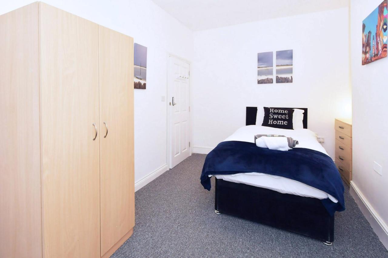 Townhouse @ Hanley Road Stoke Esterno foto