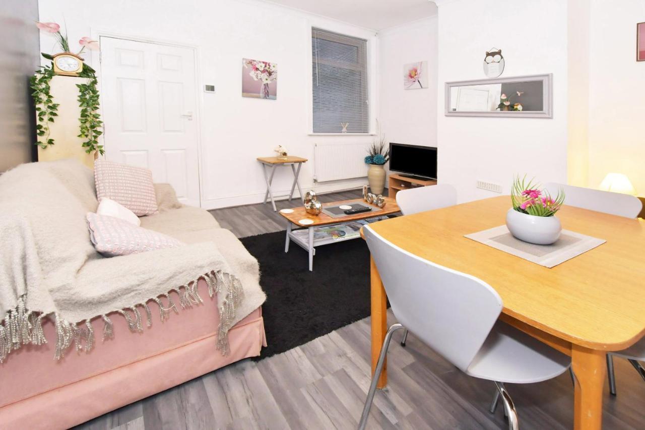 Townhouse @ Hanley Road Stoke Esterno foto